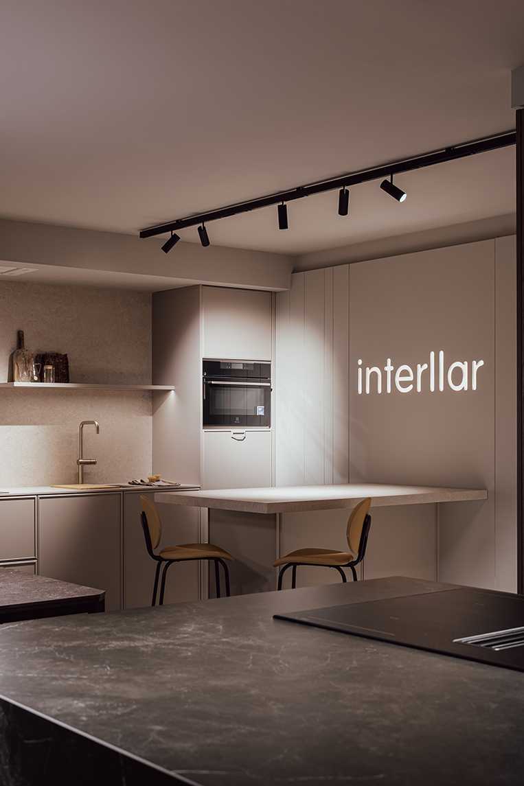 Interllar